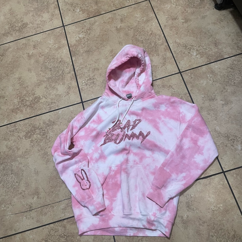 Gildan Pink Tie-Dye Hoodie.   (BAD BUNNY)